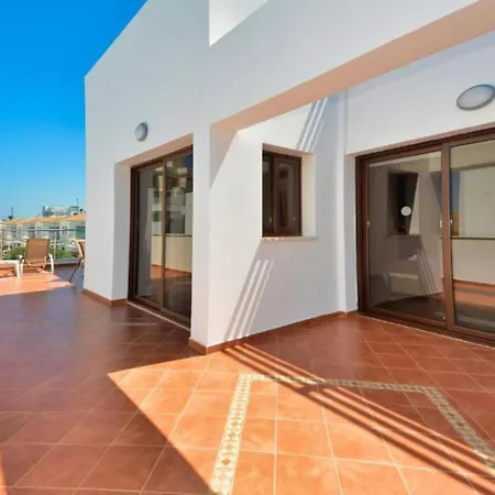 ヴィラ Stunning With Private Pool In Protaras, 1677 *