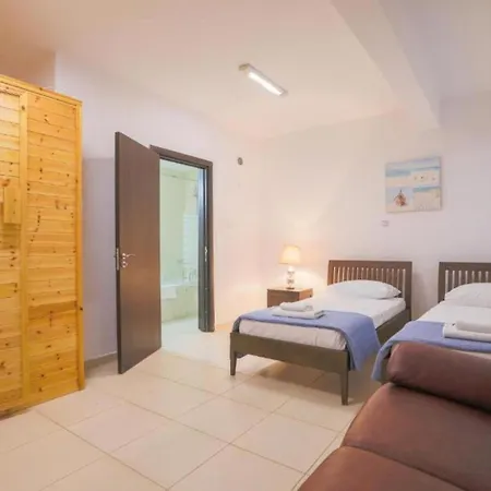 ヴィラ Stunning With Private Pool In Protaras, 1677 *