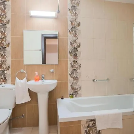 ヴィラ Stunning With Private Pool In Protaras, 1677 プロタラス