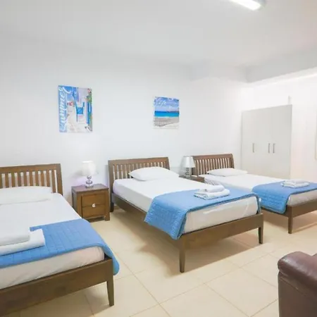 Stunning With Private Pool In Protaras, 1677 ヴィラ