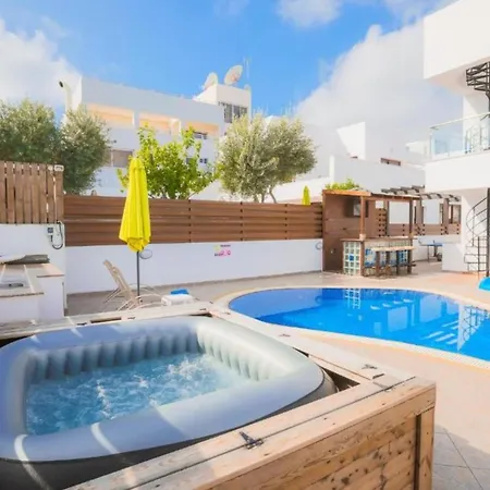 Stunning With Private Pool In Protaras, 1677 * Protaras